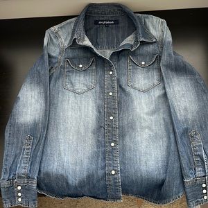 EUC Driftwood Vintage Wash Western-Style Denim Shirt. Size Large.